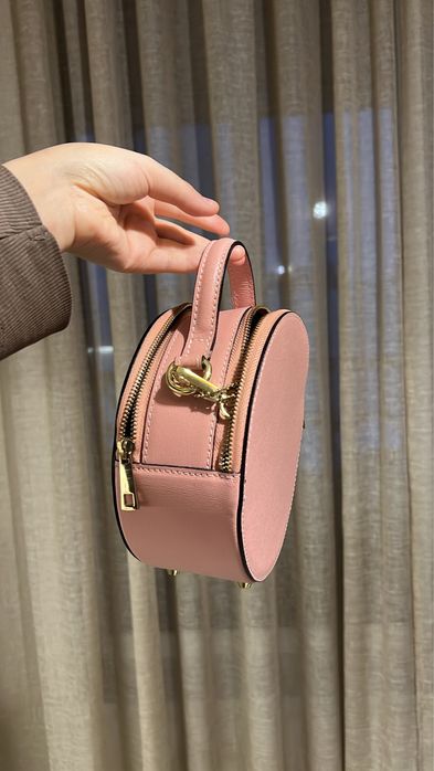 Сумка Guess продаю