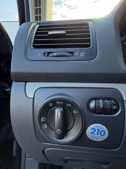 VOLKSWAGEN Golf 2008 — imagine 11