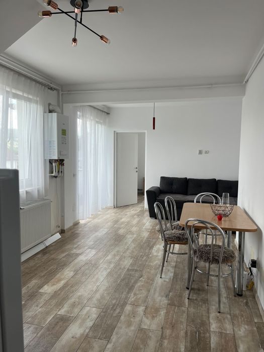 Închiriez apartament cu 2 camere Floresti, str. Tineretului