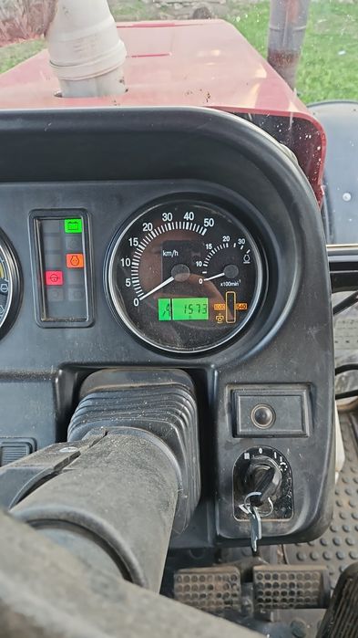 Продам трактор 1221.2