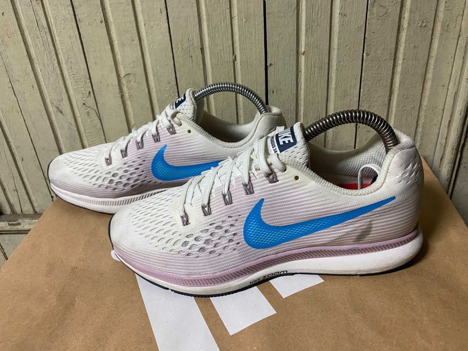 ''Nike Air Zoom Pegasus 34''оригинални маратонки 40 номер