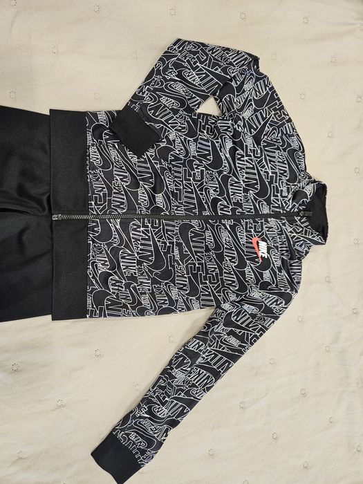Детски екип NIKE 116-122