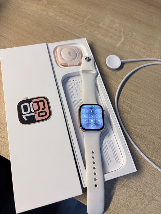 Apple Watch  Series 10