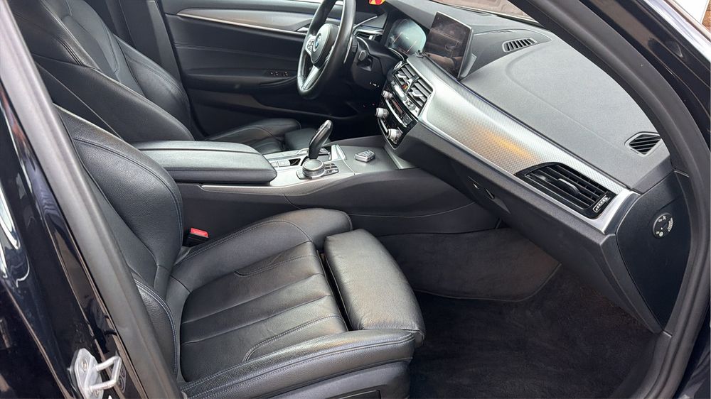 BMW Seria 5 2019 benzină, 25.772 € — imagine 3