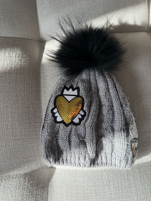 Зимна дамска шапка Rossignol