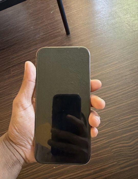 Vand iphone 16 pro max 1tb