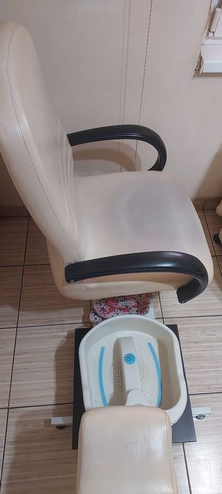 Vand scaun pedichiura