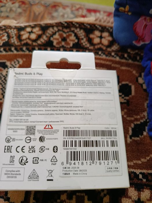 Продам наушники redmi buds 6 play