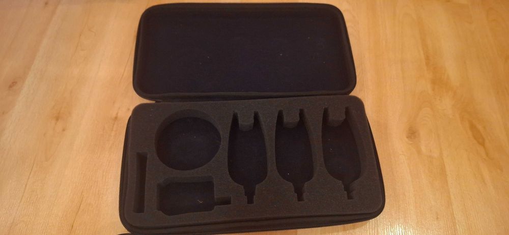 2 senzori +statie prologic c-series +2 hangeri