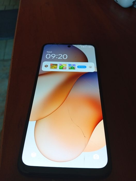 Продам телефон срочно