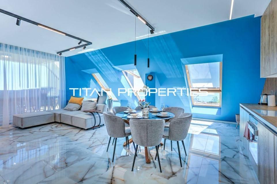 Дава се под наем Четиристаен апартамент в Варна, Галата - 207 кв.м за 2200 € - Снимка #1