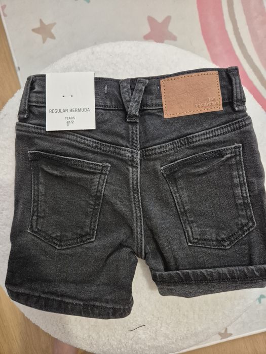 Чисто нови  детски къси дънки ZARA
