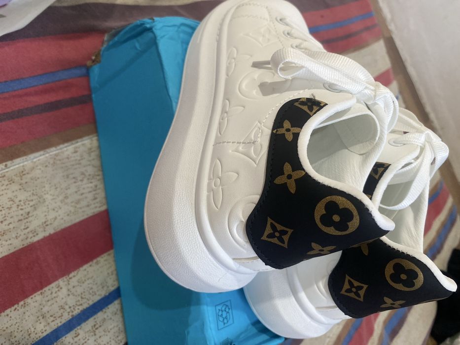 Көктемдік красовка сатылады