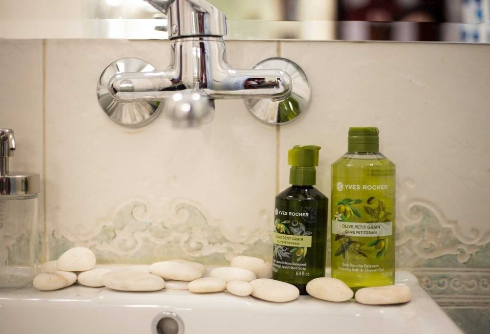 Дава се под наем Двустаен апартамент в София, Център - 62 кв.м за 850 € - Снимка #1