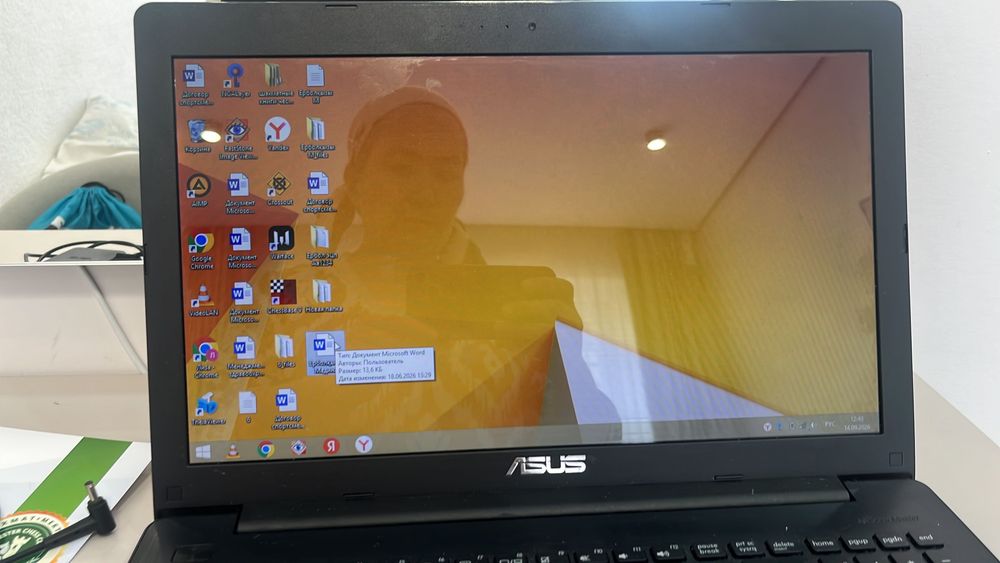 Ноутбук ASUs продам срочно