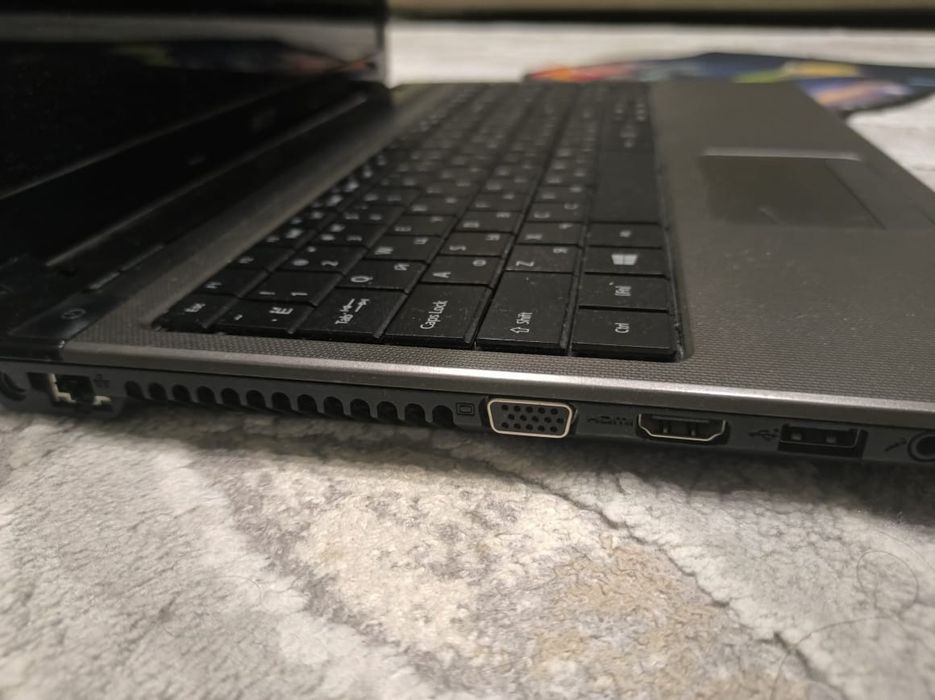 ПродамНоутбук фирмы aser