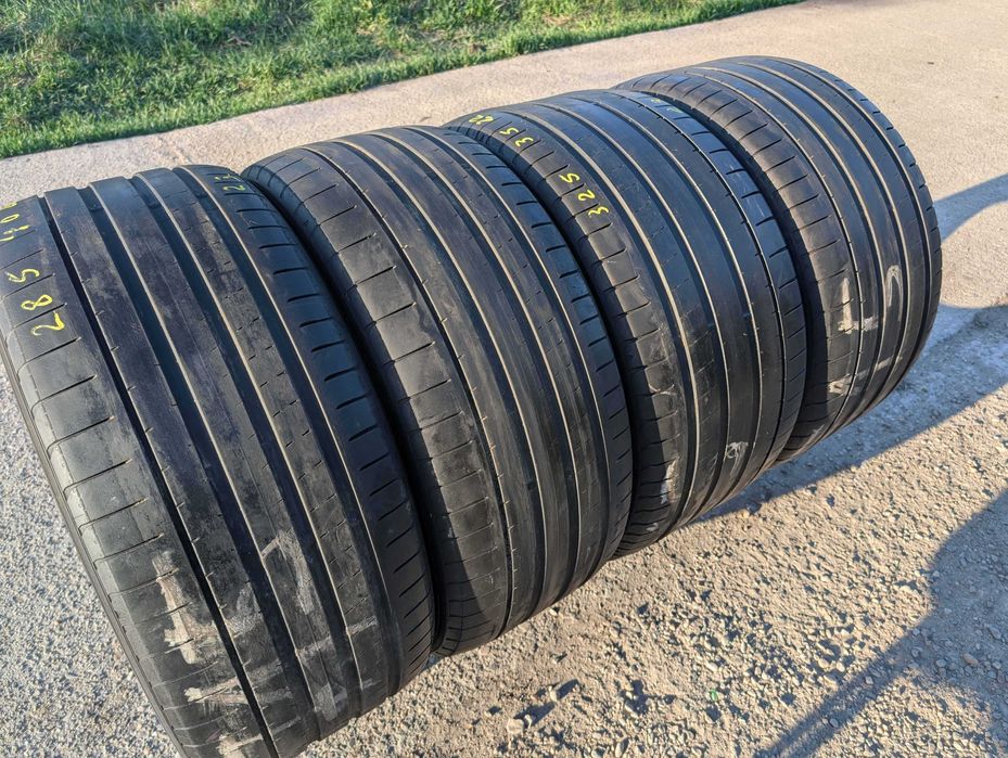 SET 4 Anvelope Vara 285/40 R22 + 325/35 R22 YOKOHAMA Advan Sport V107 MO1 - ZR (Mercedes GLE Original)