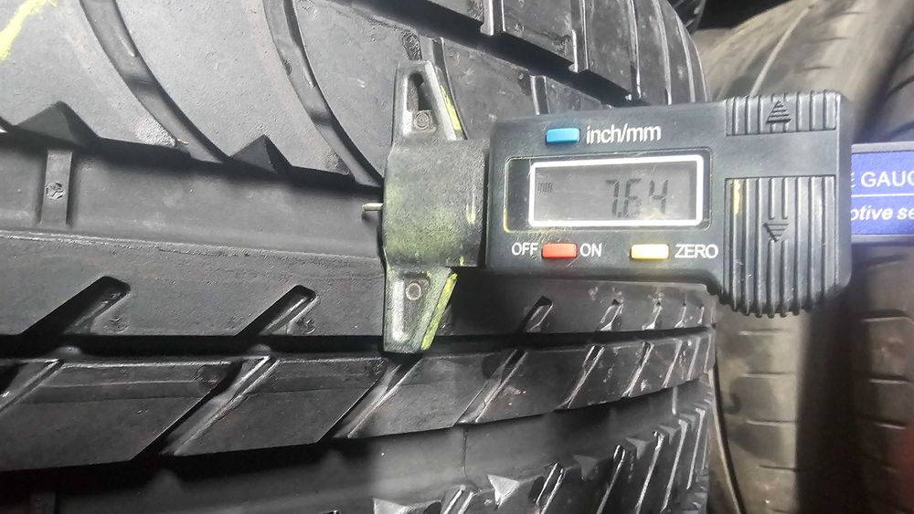 anvelopa Goodyear 295/40/22 vara