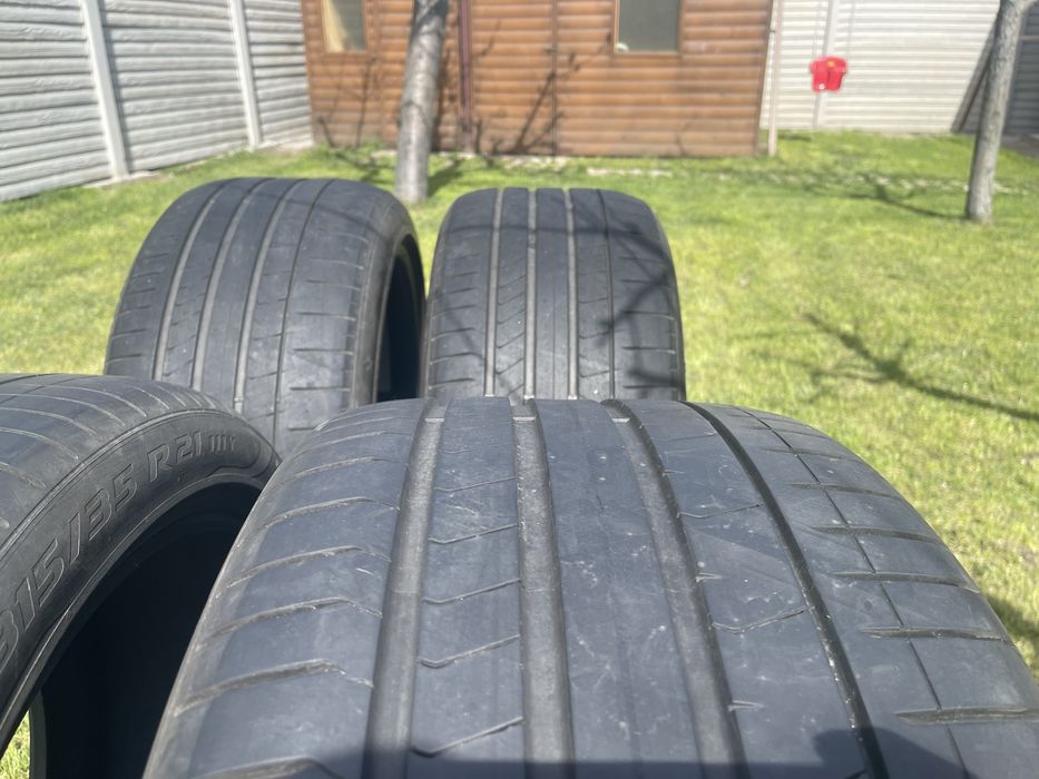 Set anvelope Originale vara runflat X5 X6 GLE 275 40 21 / 315 35 21