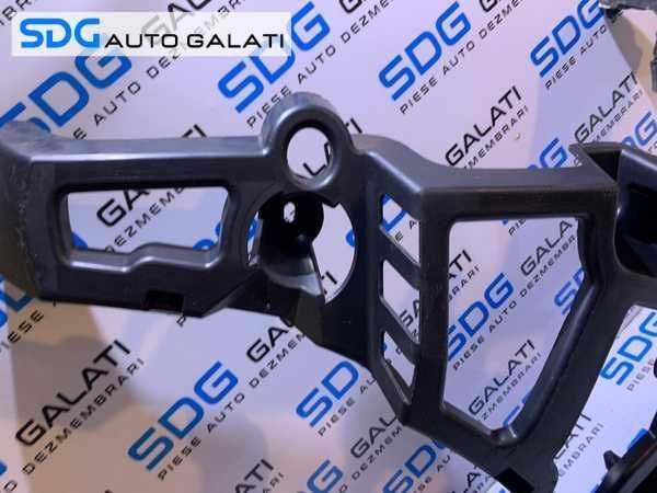Suport Prindere Ghidaj Dreapta Spoiler Bara Spate Renault Megane 3 2008 - 2016 Cod 850440006R 850440006 [V0153]