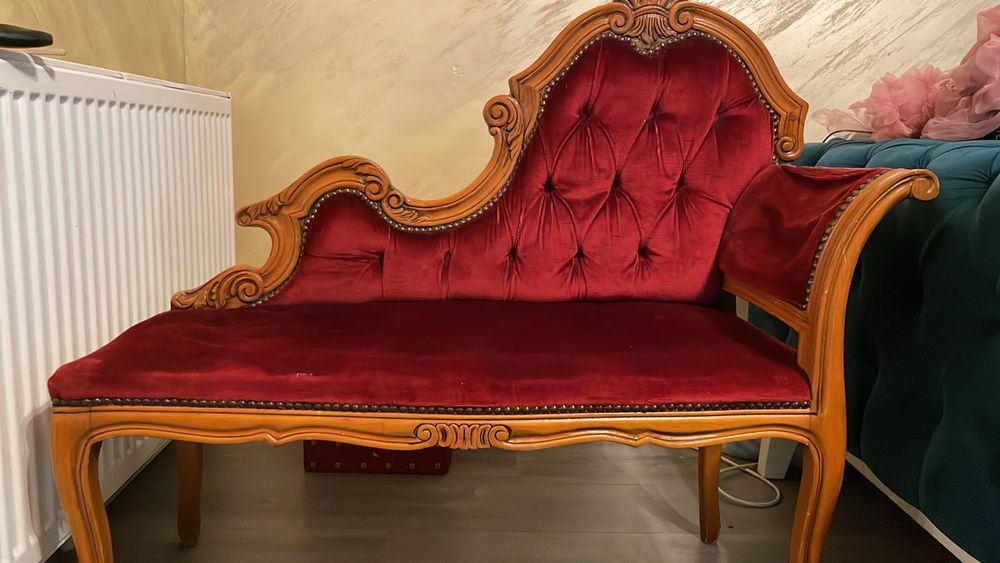 Vând Canapea LOUIS XVI Velvet Hall Sofa 1950s France