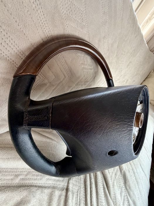 Руль дерево от Mercedes-benz w140