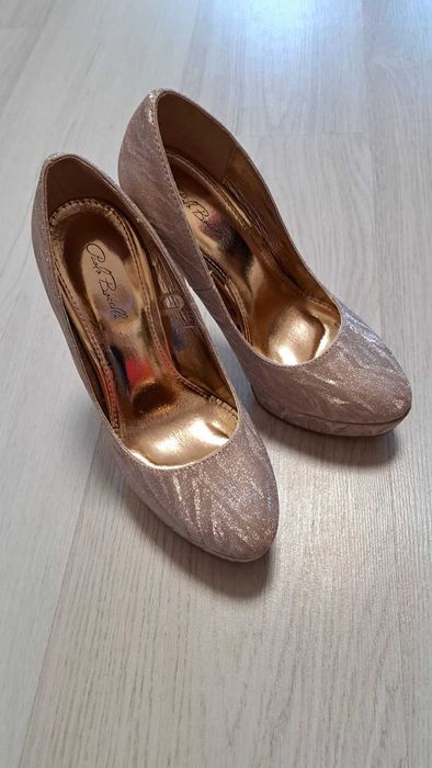 Обувки и чанта комплект