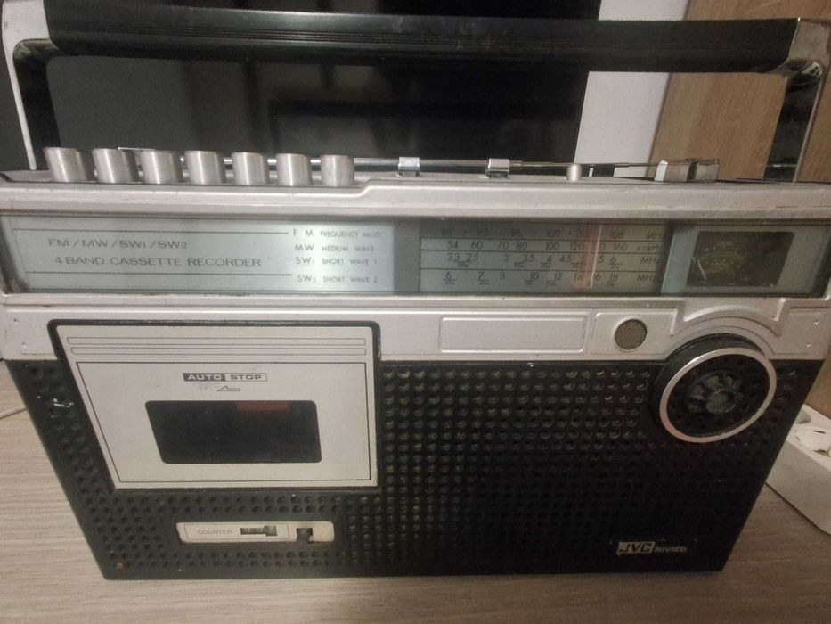 Radio vitange.O parte functionale