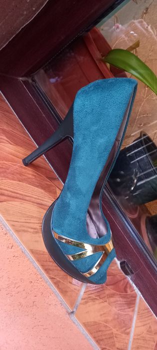 Pantofi verzi, mărimea 40
