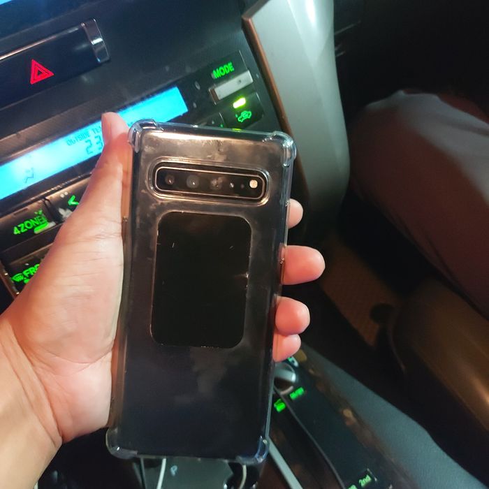 Samsung s10 кореец