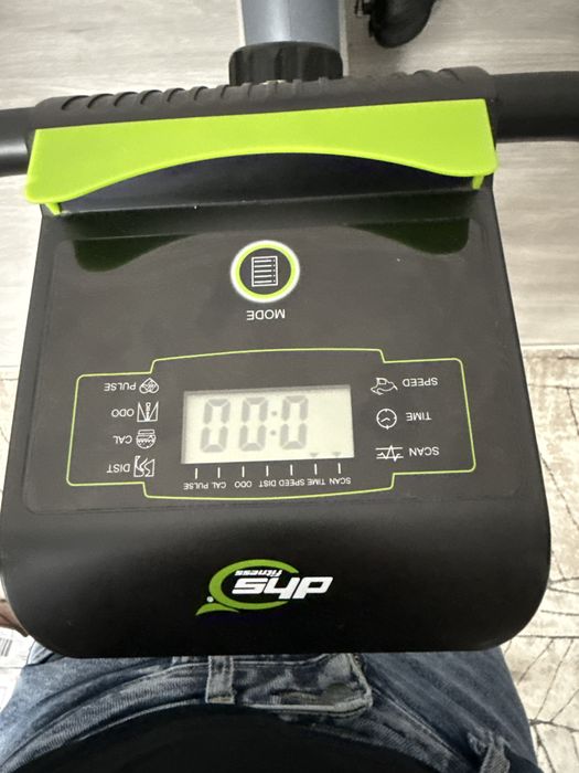 Vand bicicleta fitness Dhs