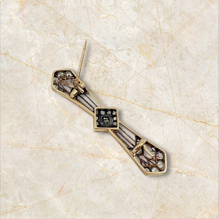 Антикварна брошка Арт Деко – 1.73 ct диаманти 14к злато и сребро