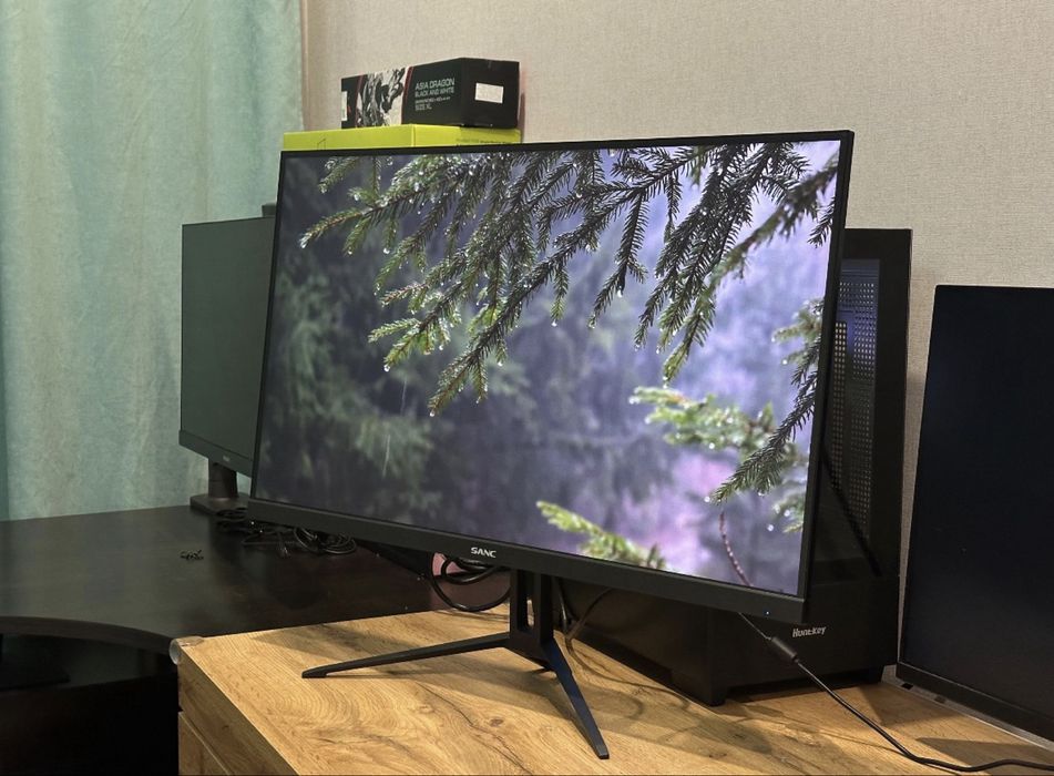 Монитор 240hz.