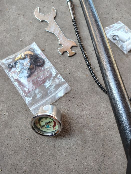Pompa 300 bari 4500 psi