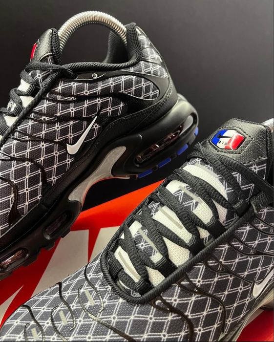 Nike Air Max Plus France - 40,41,42,43