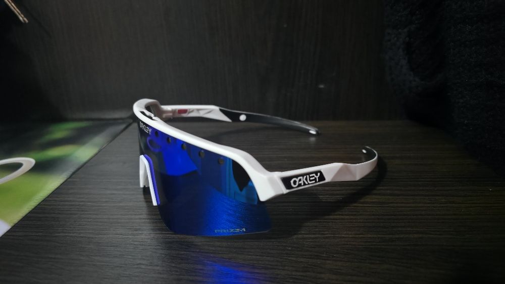 Ochelari Oakley Sutro Sweep sport ciclism alergare
