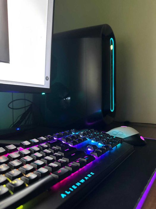 Desktop PC Gaming Alienware R12 i7-11700KF, RTX 3080, 32GB RAM, SSD 2TB + 2TB Exos Enterprise
