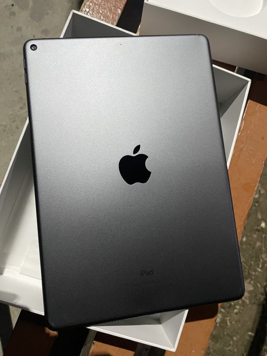 iPad air 2019 a2152 64gb