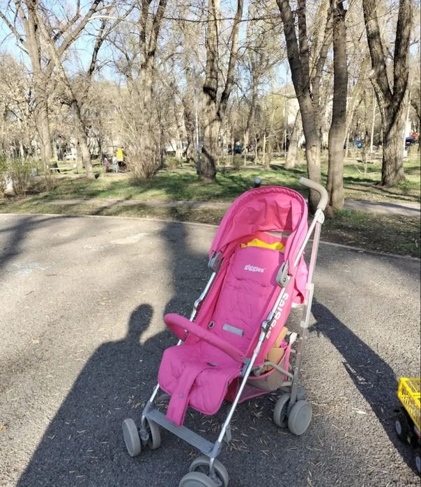 Коляска прогулочная, детская