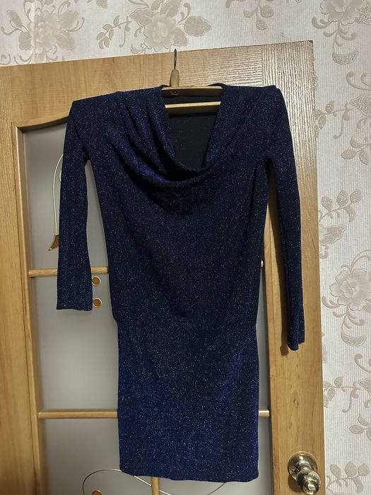 Продам платья!