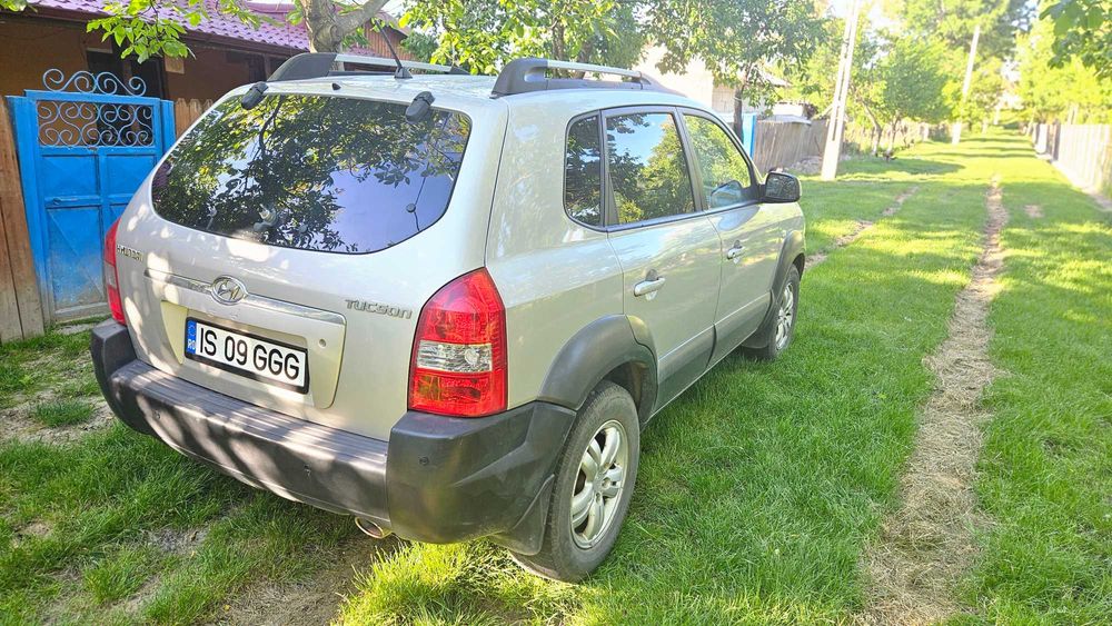 Hyundai Tucson 2008 | 2.0 Benzină | 155.000 km reali