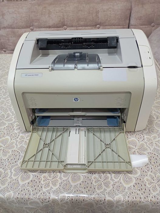 Принтер hp Laser Jet 1020