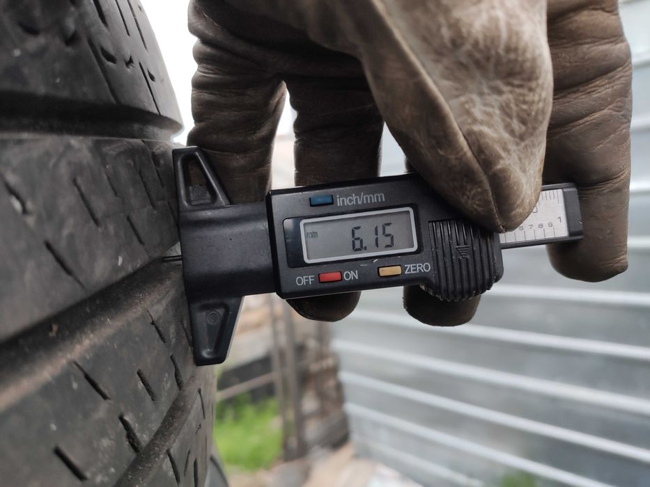 4бр Летни гуми за бус 215 70 15 С - Michelin