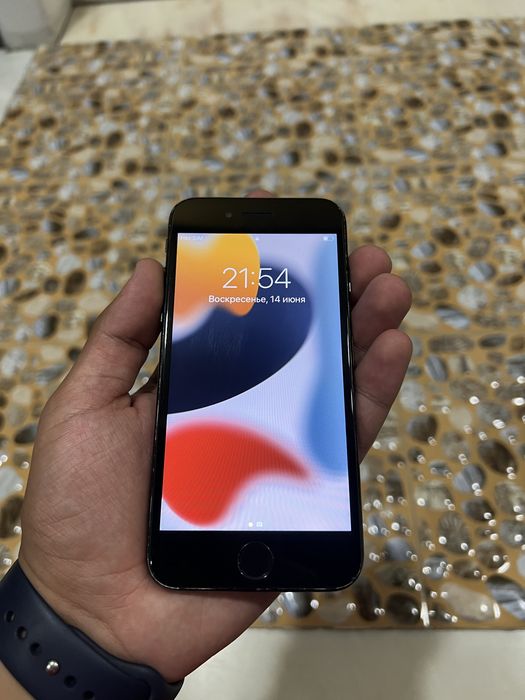 iPhone 7 256gb sotiladi
