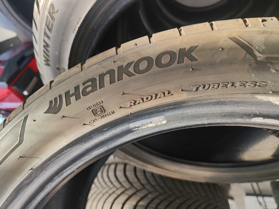 2бр.летни гуми 255/40/19 Hankook