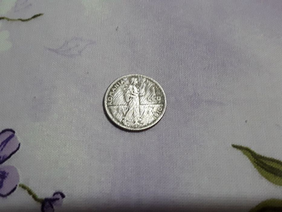 Vând Monedă Veche  de 1 Leu din 1910