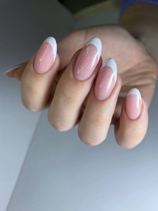 Маникюр и педикюр на Ттз для записи звонить