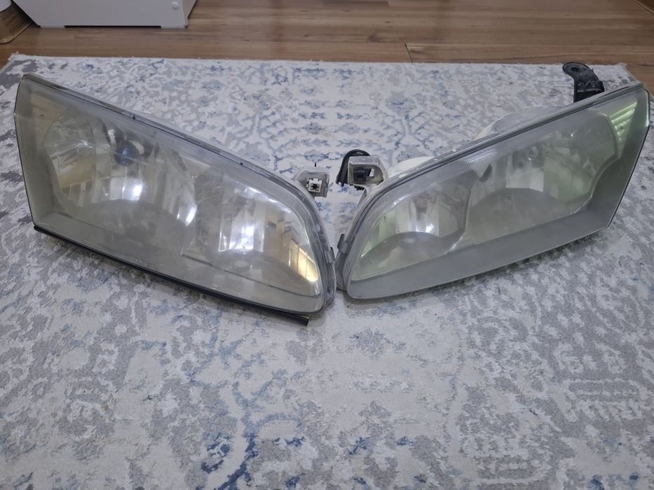 Фара.     камри 25