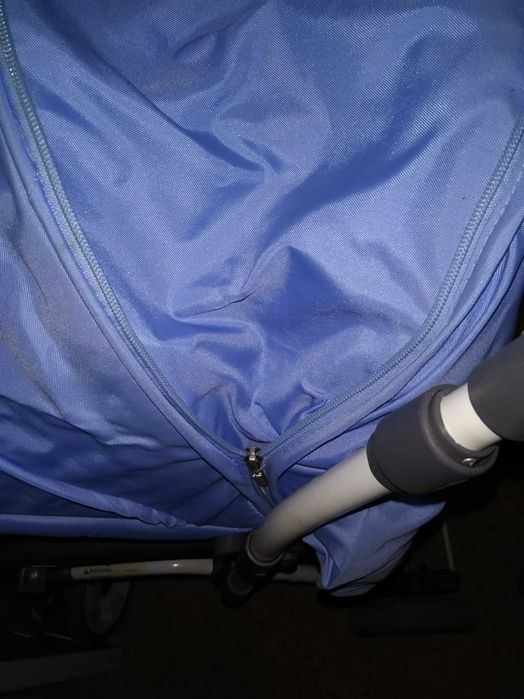 Детска количка...