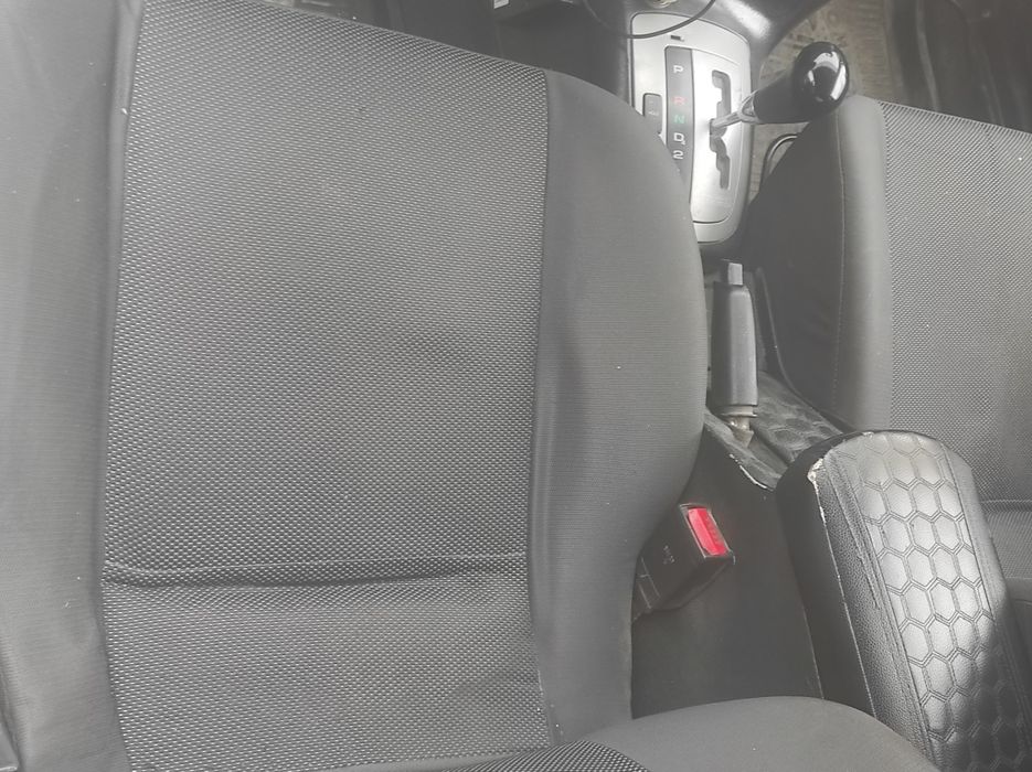 Nexia 2 aftamat  2010 yil 325000 yurgan.kandiyor bor